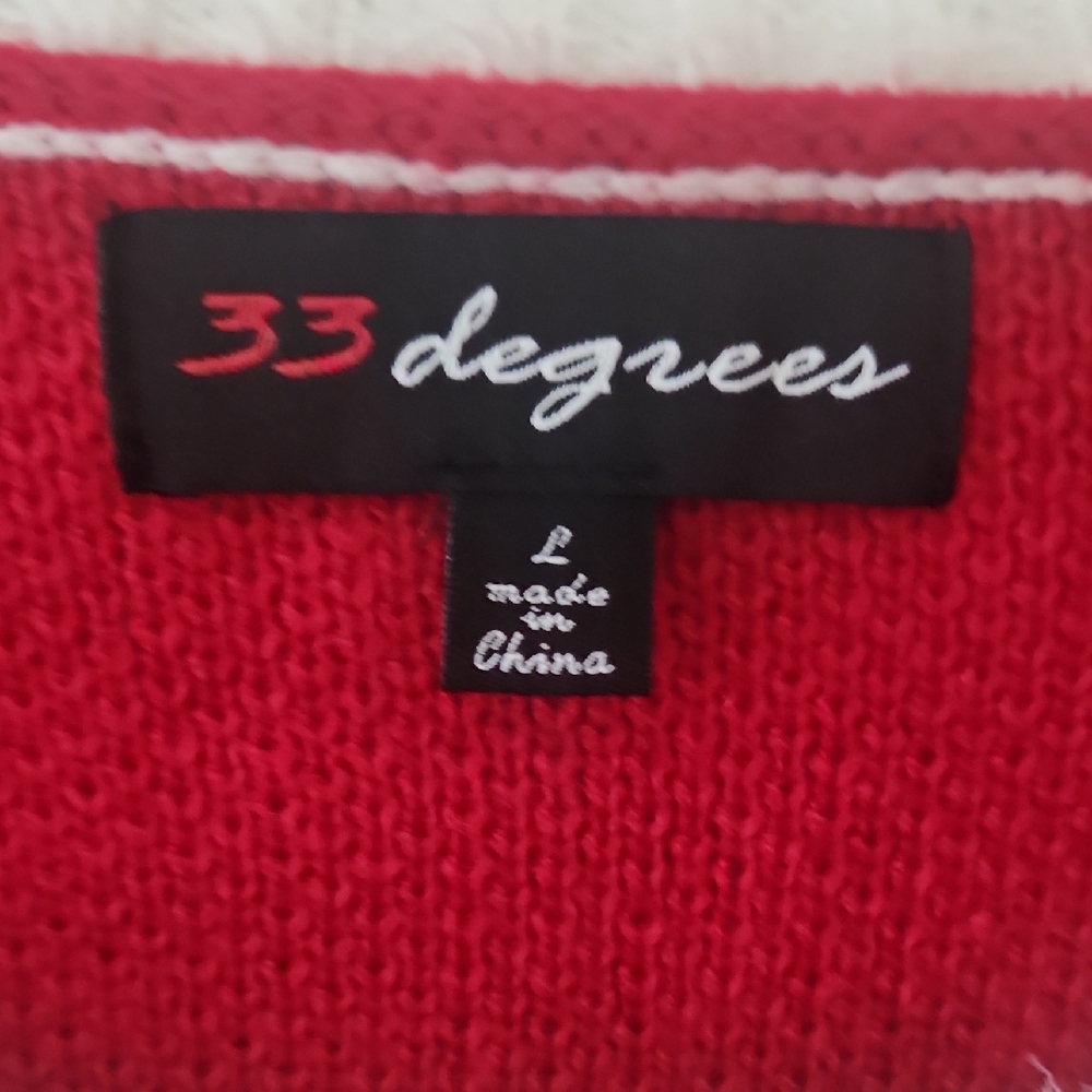 33 Degrees Red and White‎ Snowflake Women's Sweater, Size Large - Picture 2 of 8